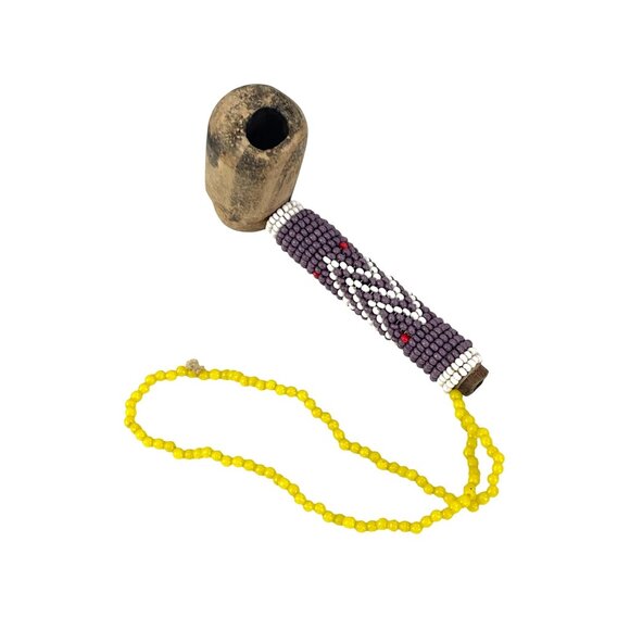 Vintage Wooden Beaded Pipe With Yellow Bead Strap - Picture 5 of 7